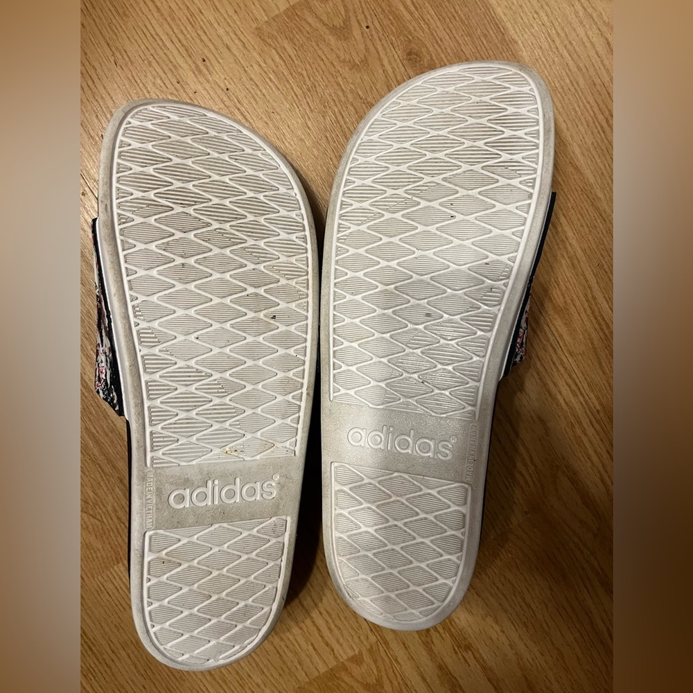 Adidas Adilette 11 Women’s - Picture 4 of 4